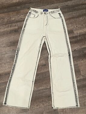 High Waisted White and Black Jeans